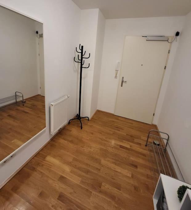 Top Sky Vienna Luaran gambar